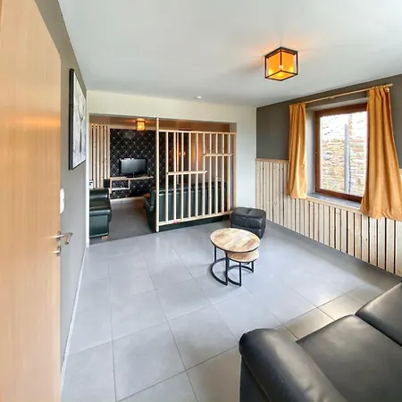 Dom wakacyjny Welcoming House In Stavelot With Sauna And Garden *