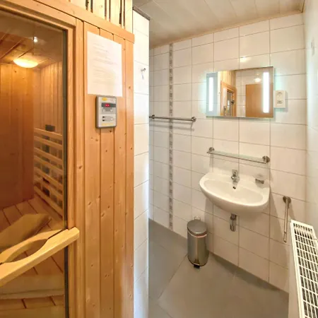 Welcoming House In Stavelot With Sauna And Garden Dom wakacyjny